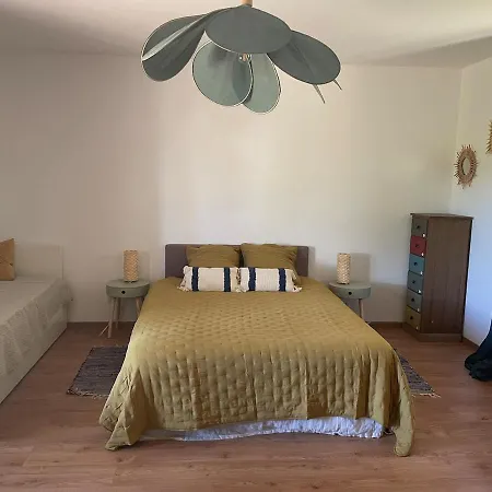 Jolie Maison Familiale Au Coeur Des Vignes * Sartène