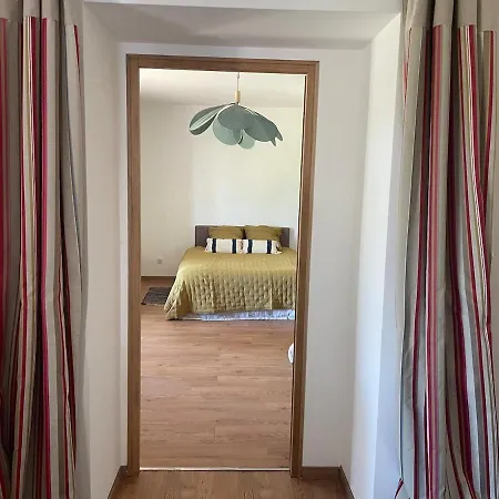Holiday home Jolie Maison Familiale Au Coeur Des Vignes *